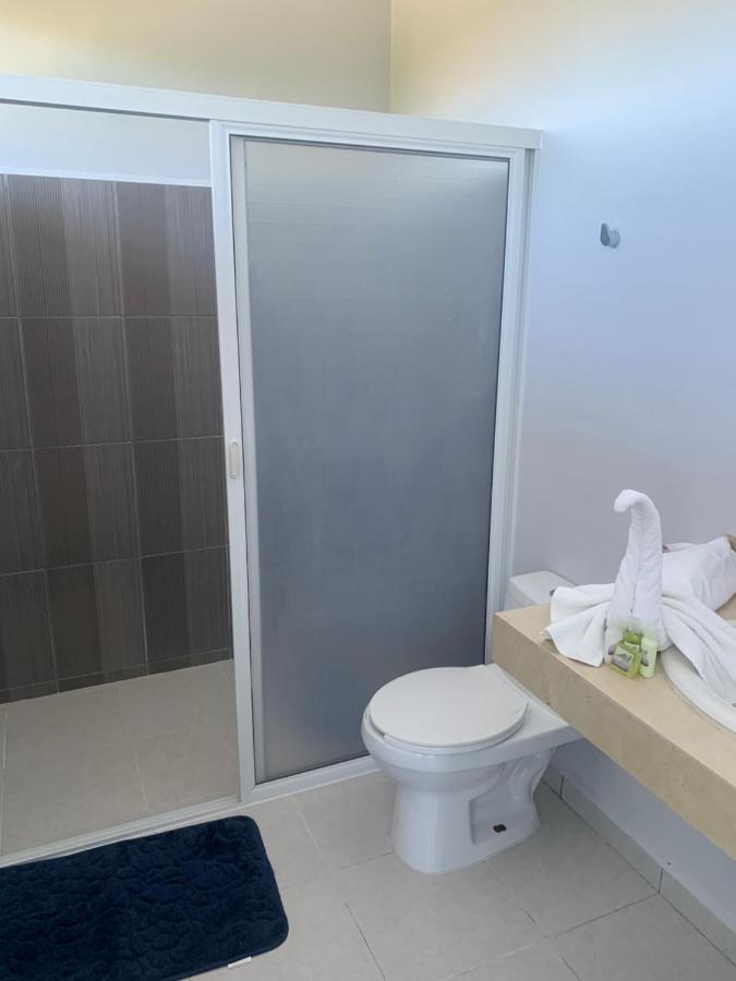 Cancun Tennis Inn Bagian luar foto